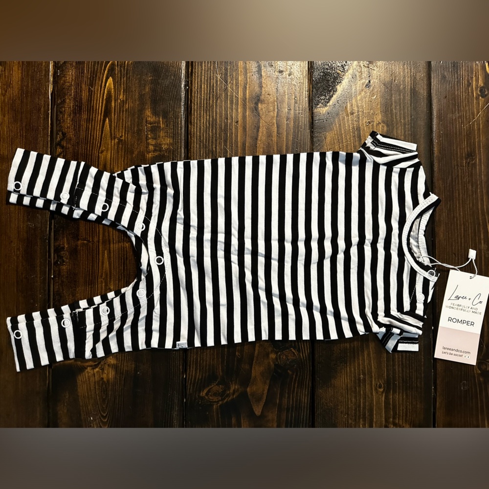 Later + co. Newborn romper